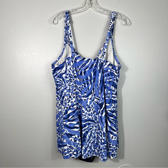 Paradise Bay Women's Plus Size Blue Pattern Layered Look One Piece Swimsuit 20W - Picture 4 of 5